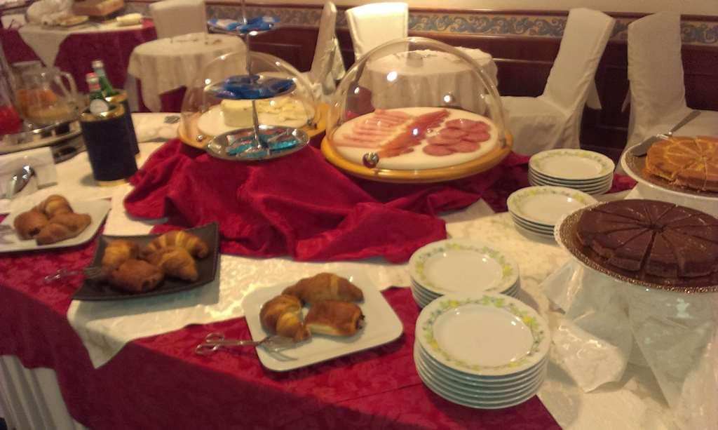 Hotel San Clemente SantʼArcangelo di Romagna Restaurant bilde